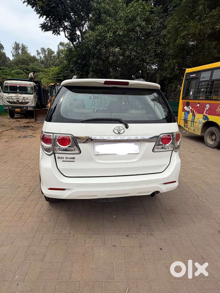 Toyota Fortuner Diesel 2012