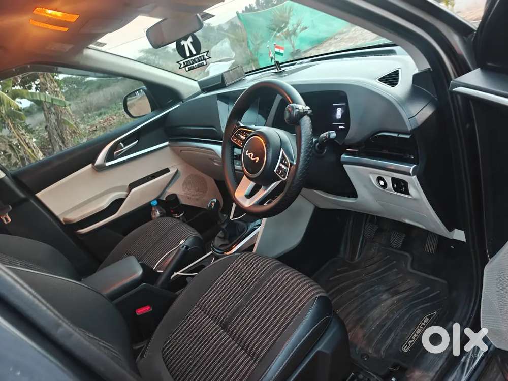 Good Condition Best Car Showroom Track Service