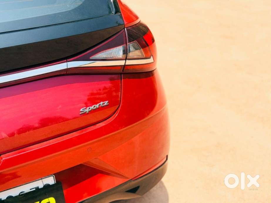 Hyundai I20 Sportz 1.2 Ivt, 2022, Petrol