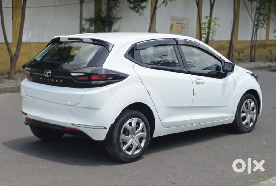 Tata Altroz Xm Plus Petrol, 2022, Petrol