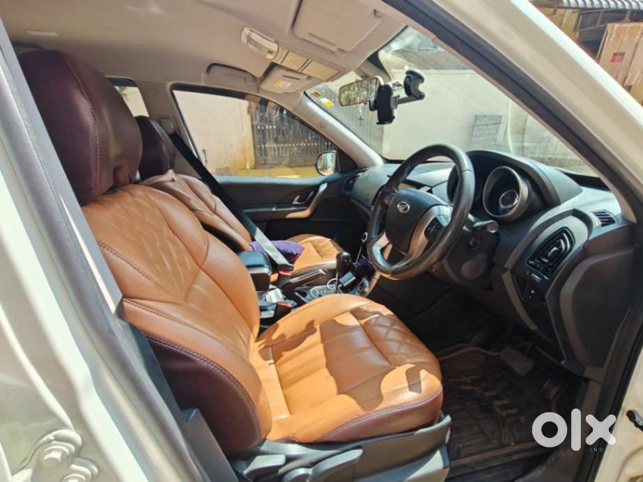 Mahindra Xuv500 W7, 2020, Diesel