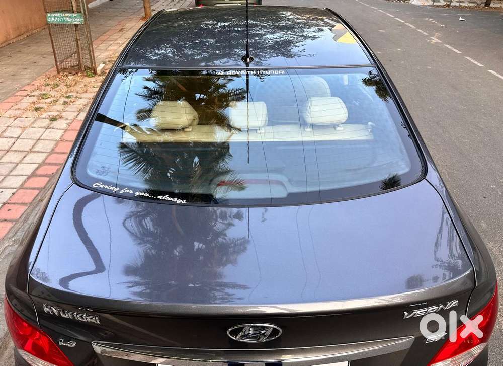 Hyundai Fluidic Verna 1.6 Vtvt S (o) Automatic, 2013, Petrol