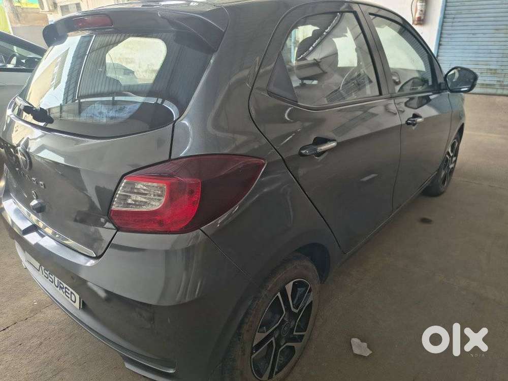 Tata Tiago 1.2 Revotron Xz (o), 2024, Petrol