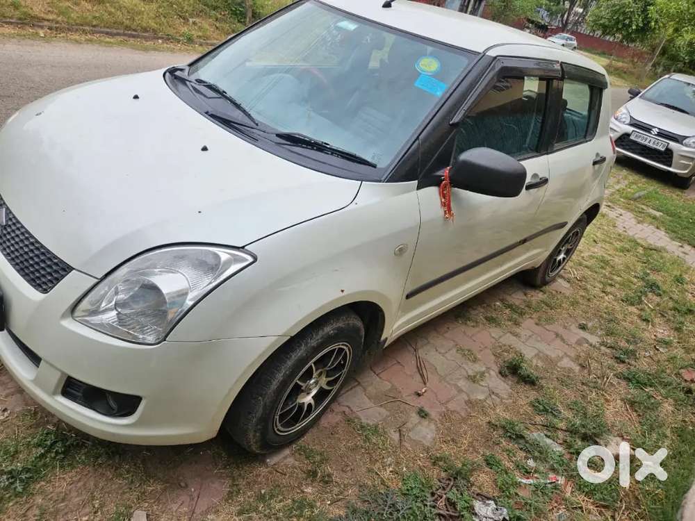 Maruti Suzuki Swift 2010 Petrol 65000 Km Driven
