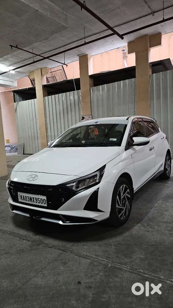 Hyundai I20 2025 Petrol 4800 Km Driven
