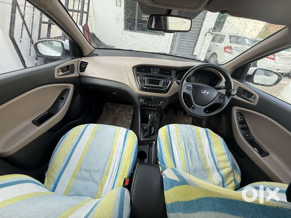 Hyundai Elite I20 Sportz (o) 1.4, 2017, Petrol
