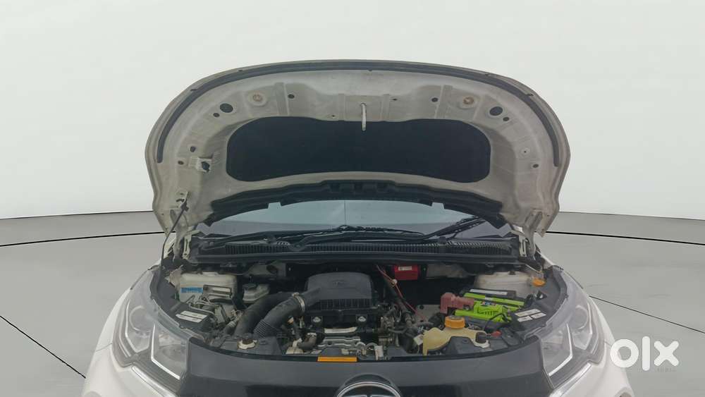 Tata Nexon 1.2 Revotron Xm (s), 2022, Petrol