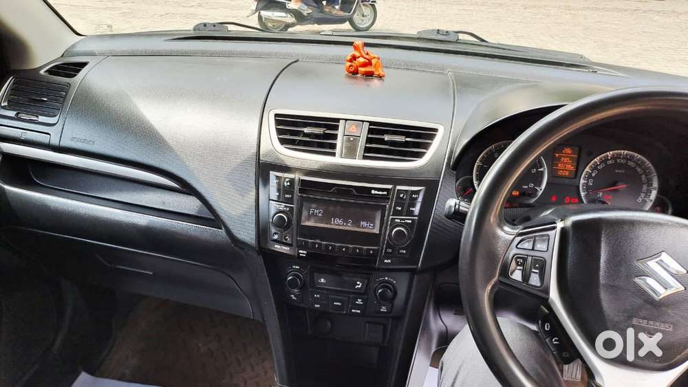 Maruti Suzuki Swift Zdi Plus, 2015, Diesel