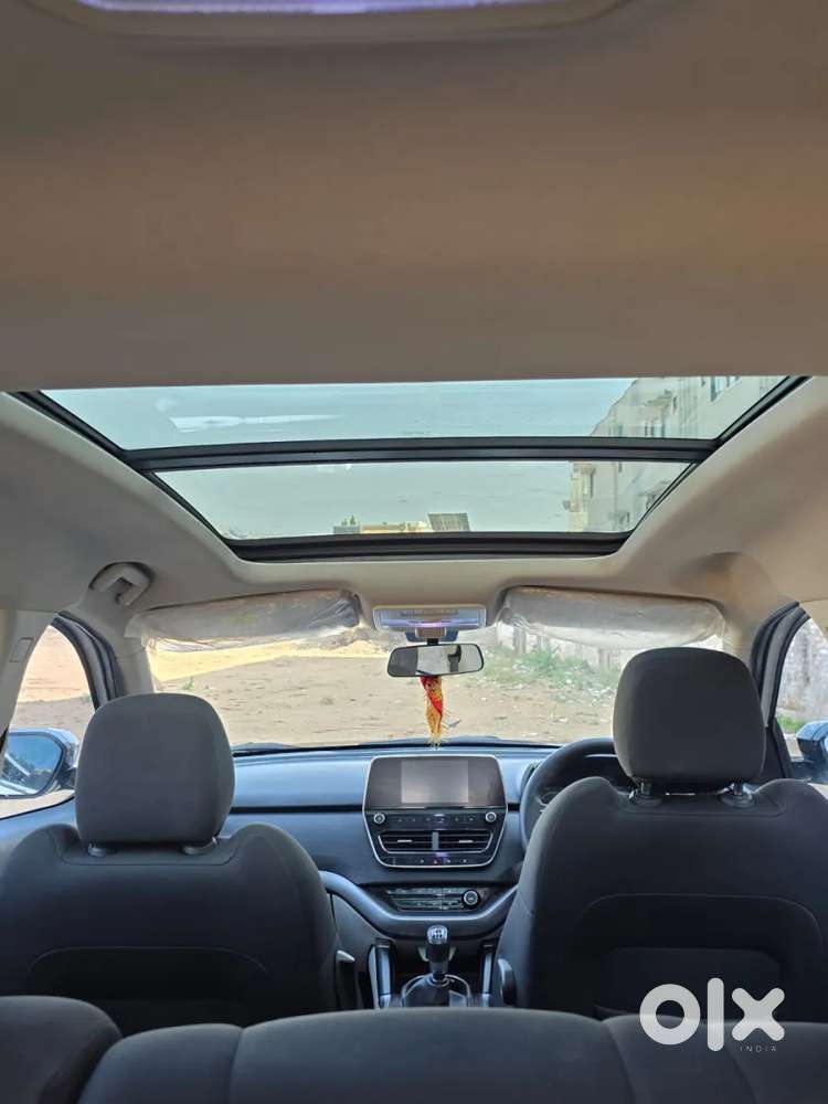 Tata Safari 2.0 Kryotec Xt Plus Dark Edition, 2022, Diesel