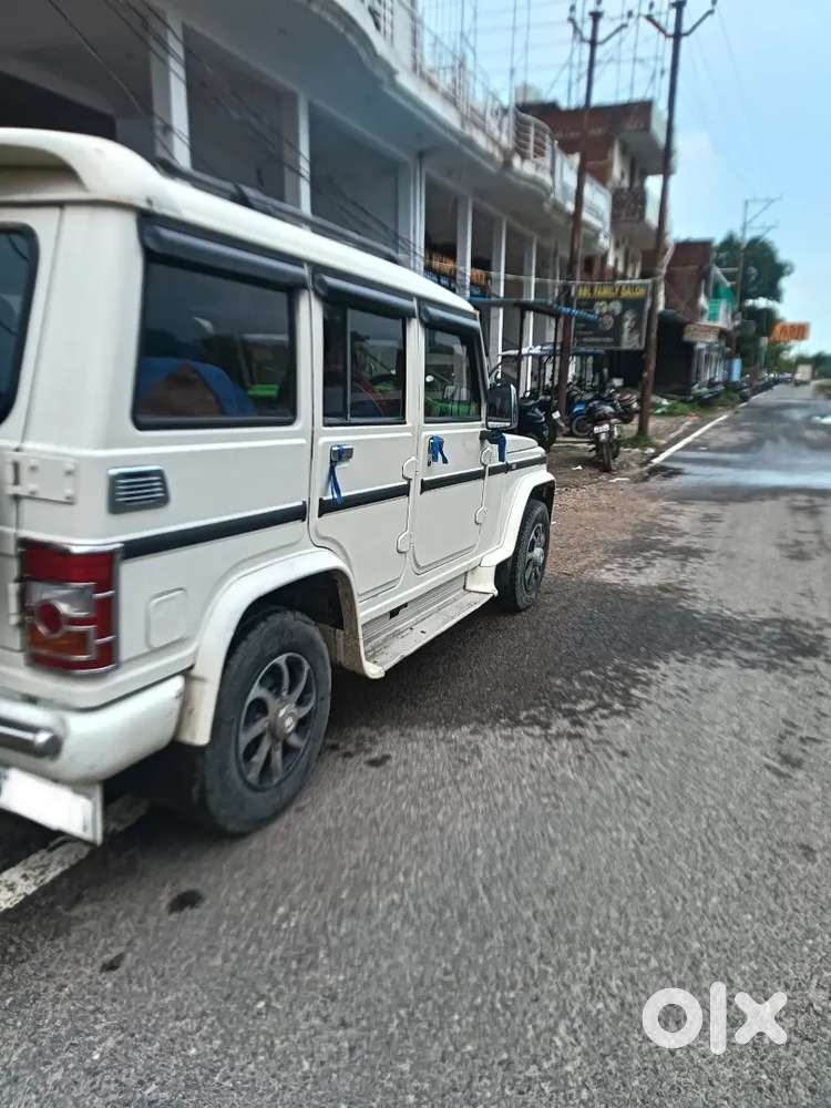 Mahindra Bolero Slx 2013