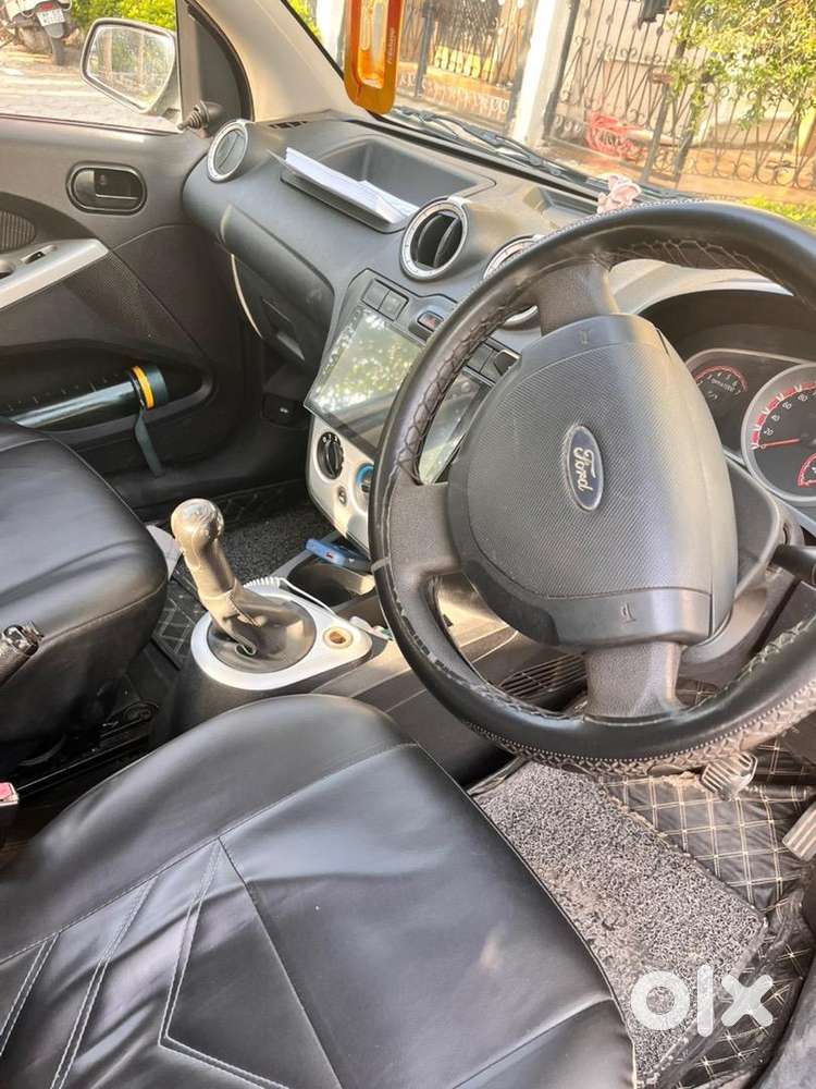 New Tyre With Stepni , New Battery, Car Play Vedio System(android,ios)