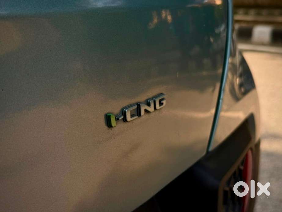 Tata Punch Accomplished Dazzle Sunroof Cng, 2024, Petrol