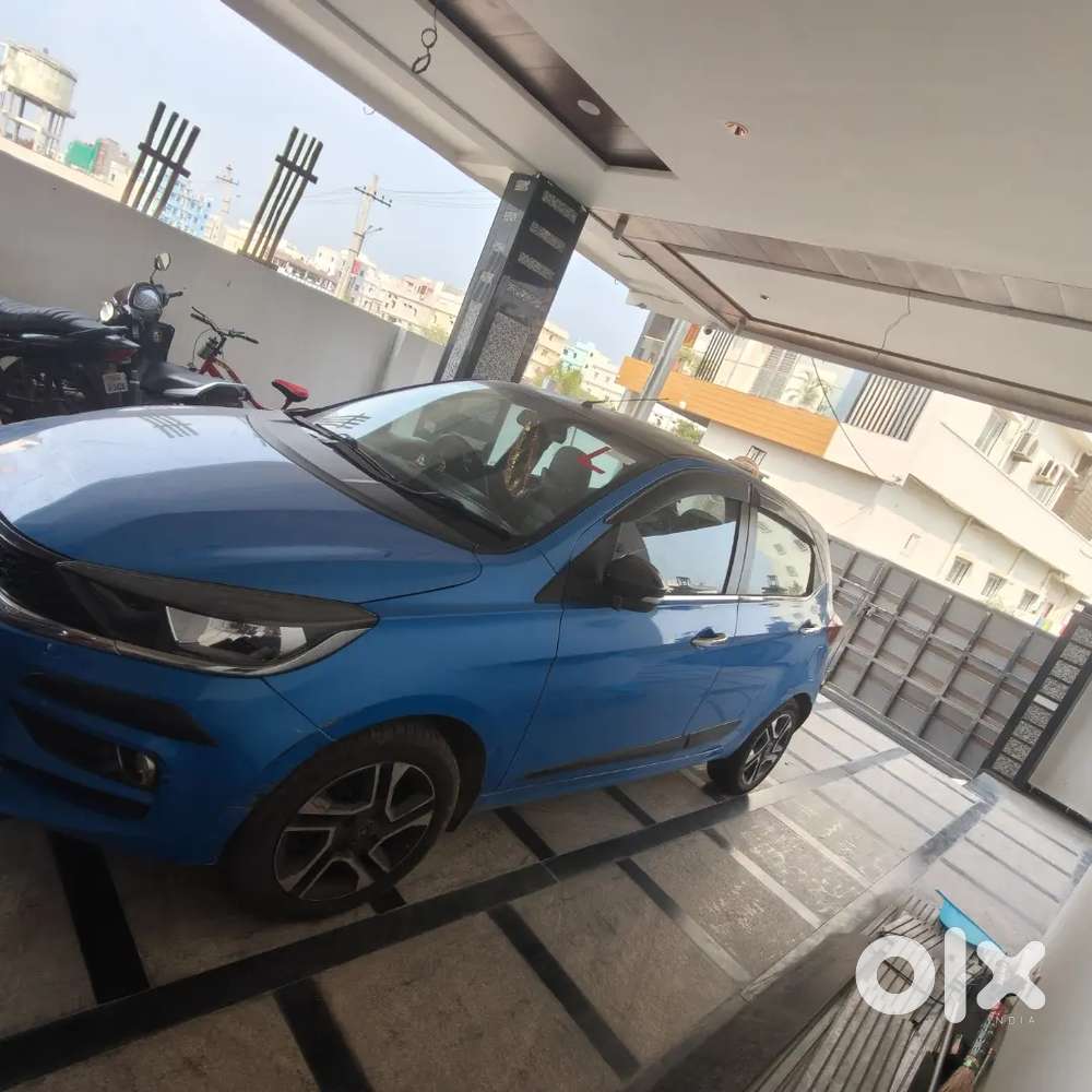 Tata Tiago Xz Duel Tone Top End 2020