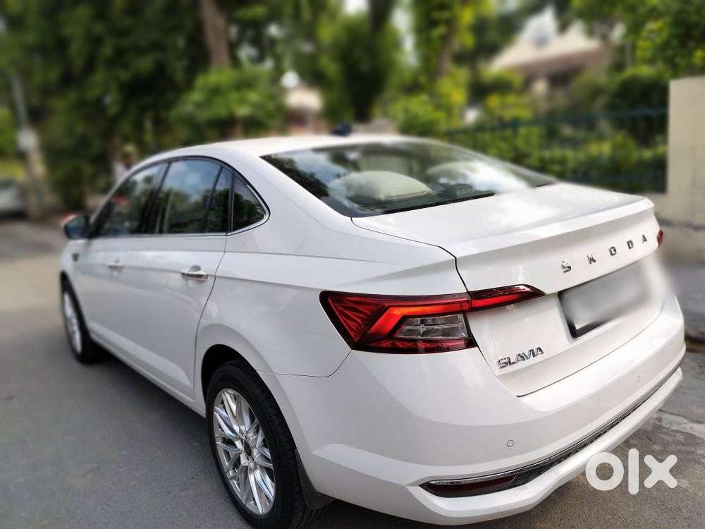 Skoda Slavia 1.0 Tsi Style At, 2024, Petrol
