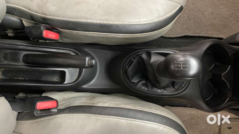 Nissan Micra Active Xv, 2015, Petrol