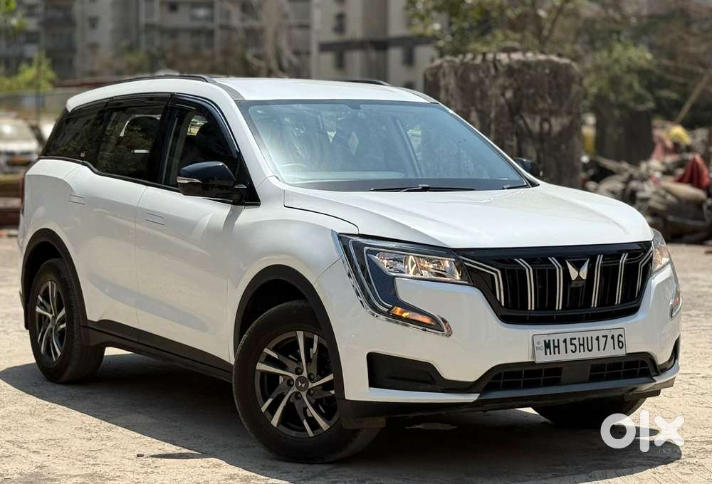 Mahindra Xuv700 Mx Petrol Mt 5 Str (e), 2022, Petrol