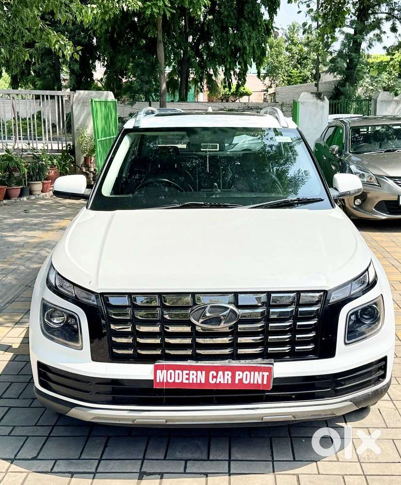 Hyundai Venue Sx (o) Mt 1.0 Turbo Dual Tone, 2022, Diesel