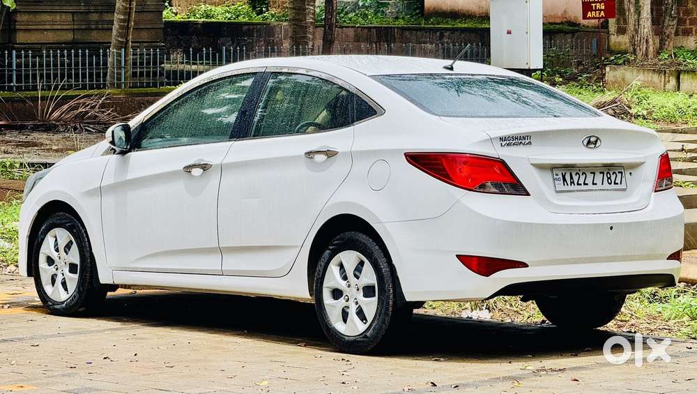Hyundai Verna, 2015, Petrol