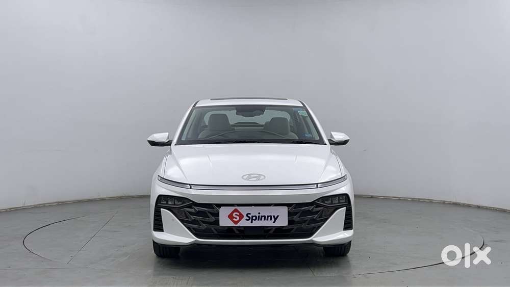 Hyundai Verna 1.5 Sx (o) Vtvt Ivt, 2024, Petrol
