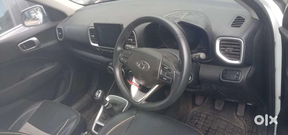 Hyundai Venue Sx, 2022, Petrol