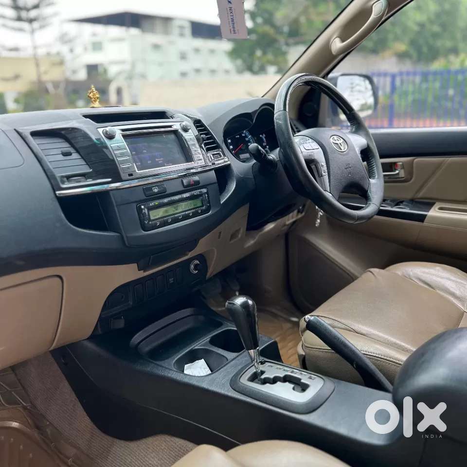 Toyota Fortuner 4x2 At, 2014, Diesel