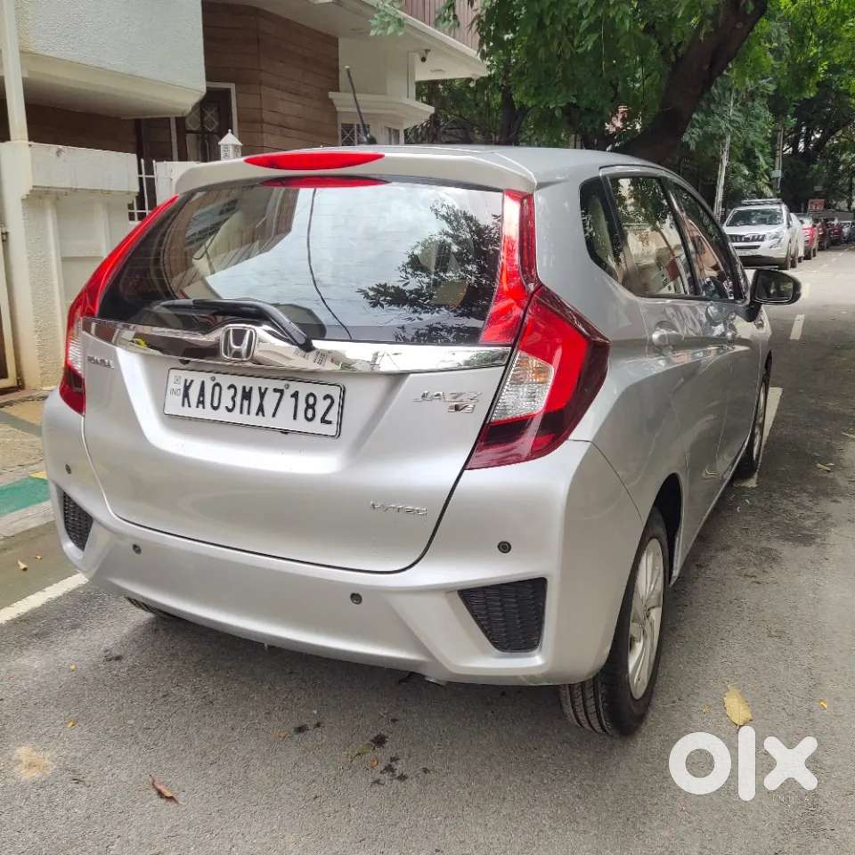 Honda Jazz 1.2 V I Vtec, 2016, Petrol