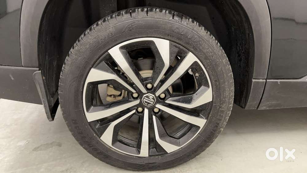 Mg Hector Sharp Pro 1.5 Turbo Cvt, 2023, Petrol