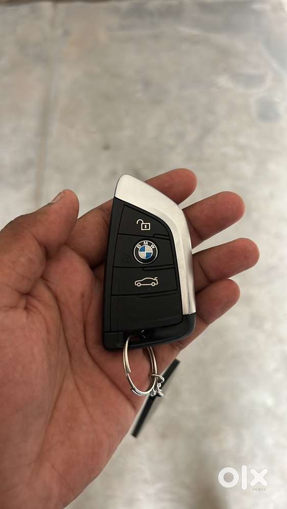 Bmw X1 2022 Km Driven
