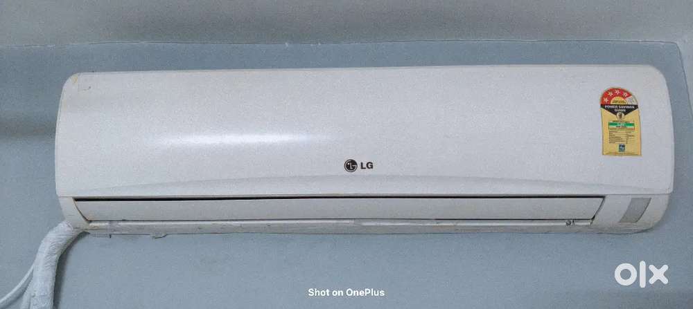 1.5 ton LG air conditioner.