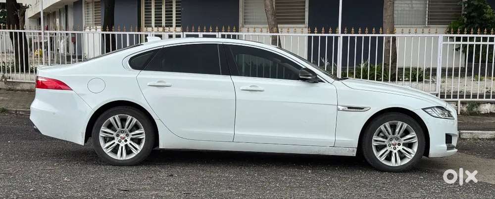 Limited Edition Jaguar Xf 2.0 Portfolio