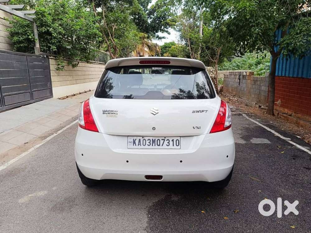 Maruti Suzuki Swift 1.2 Vxi (o), 2012, Petrol