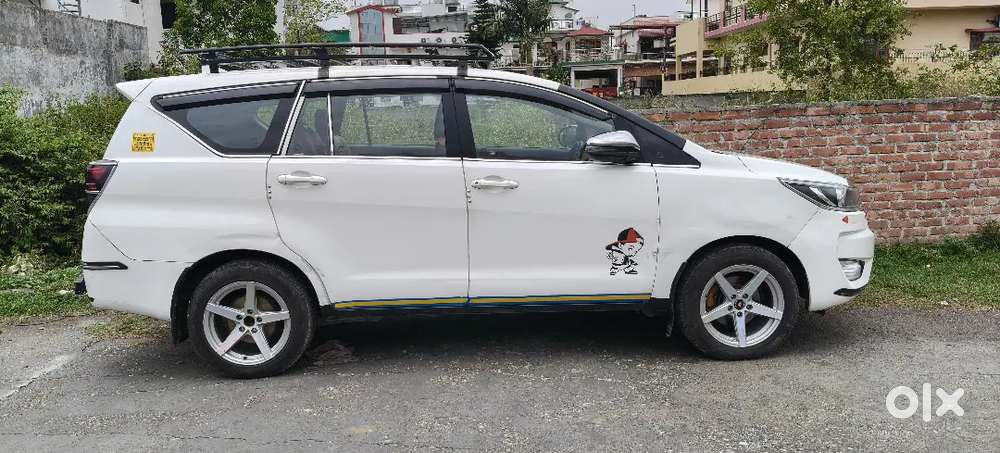 Toyota Innova Crysta Gx 2020