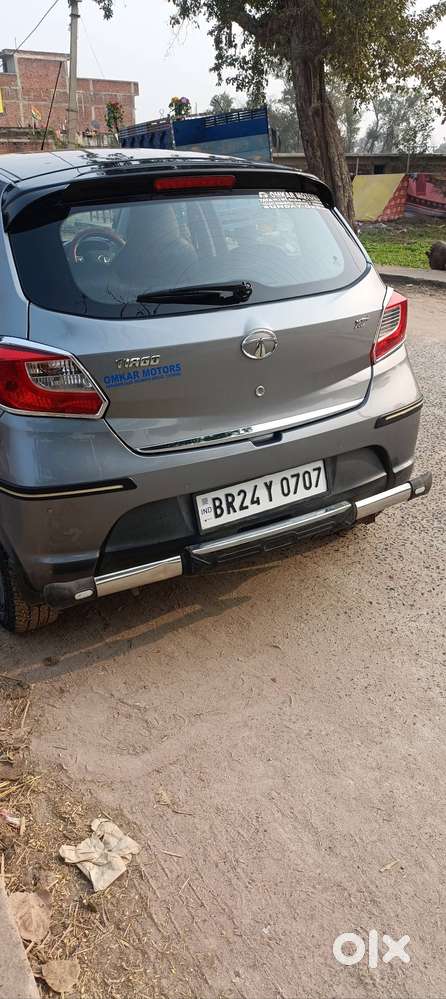 Center Locking Alloy Wheel Touch Screen Music System