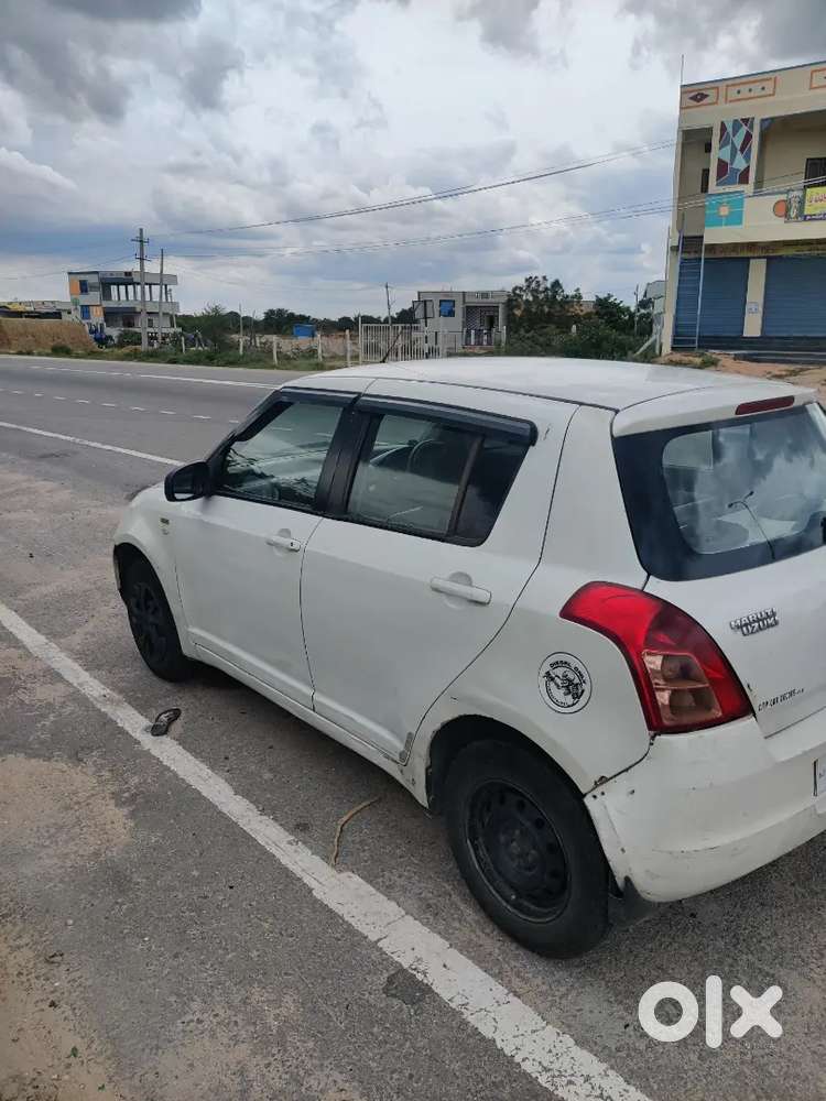 Maruti Suzuki Swift 2010 Diesel 2011 Registration Valid Upto 2032