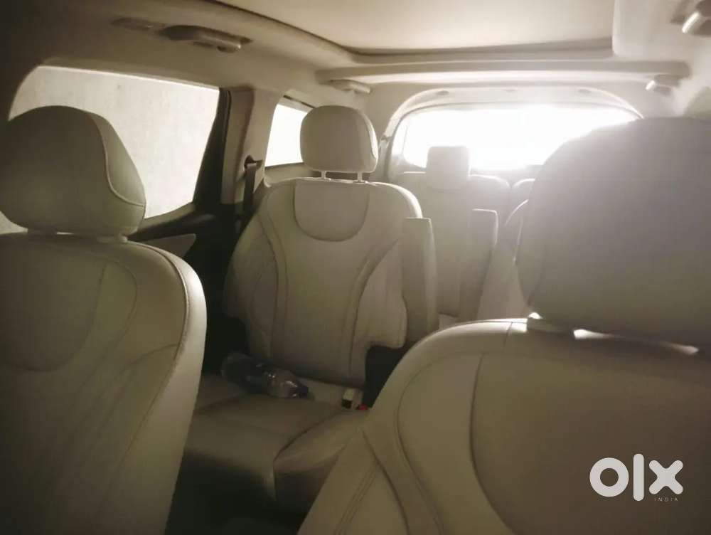 Mahindra Xuv700 2024 Petrol 12500 Km Driven