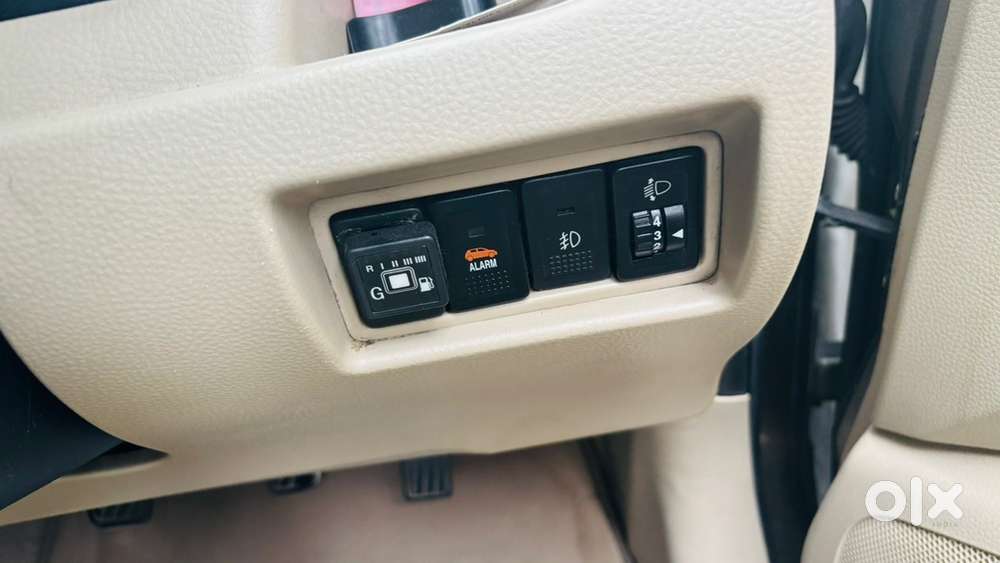 Maruti Suzuki Dzire 2016 Hybrid Car