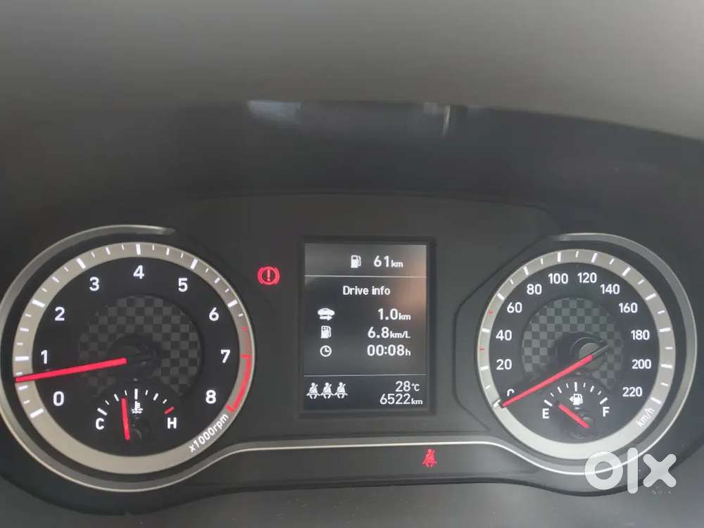 Hyundai I10 Sportz (o)petrol 2025