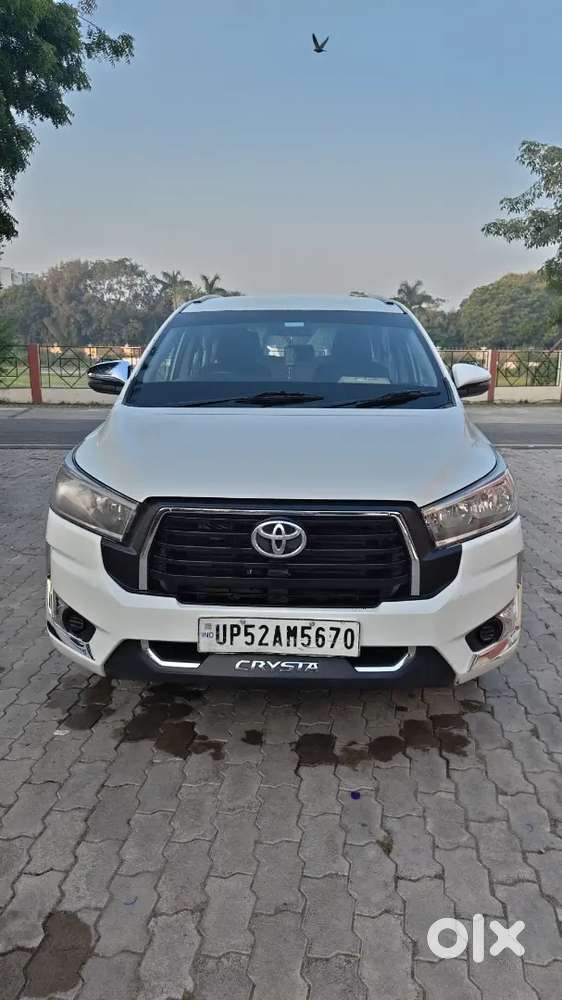Toyota Innova Crysta 2017 Diesel Manual