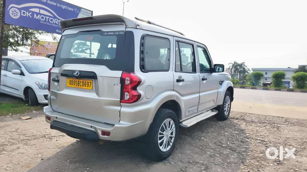 Toyota Innova 2.5 Vx (diesel) 8 Seater Bs Iv, 2014, Diesel