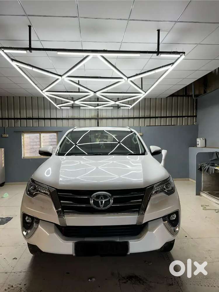 Toyota Fortuner 2019 Diesel 87400 Km Driven Service Toyota Totally