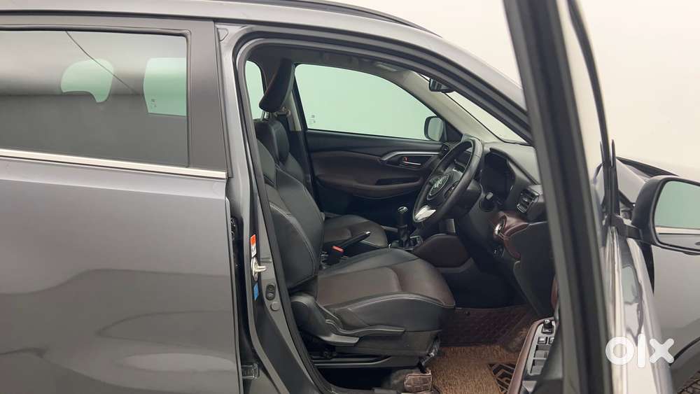 Maruti Suzuki Grand Vitara 1.5 Alpha Smart Hybrid, 2023, Petrol