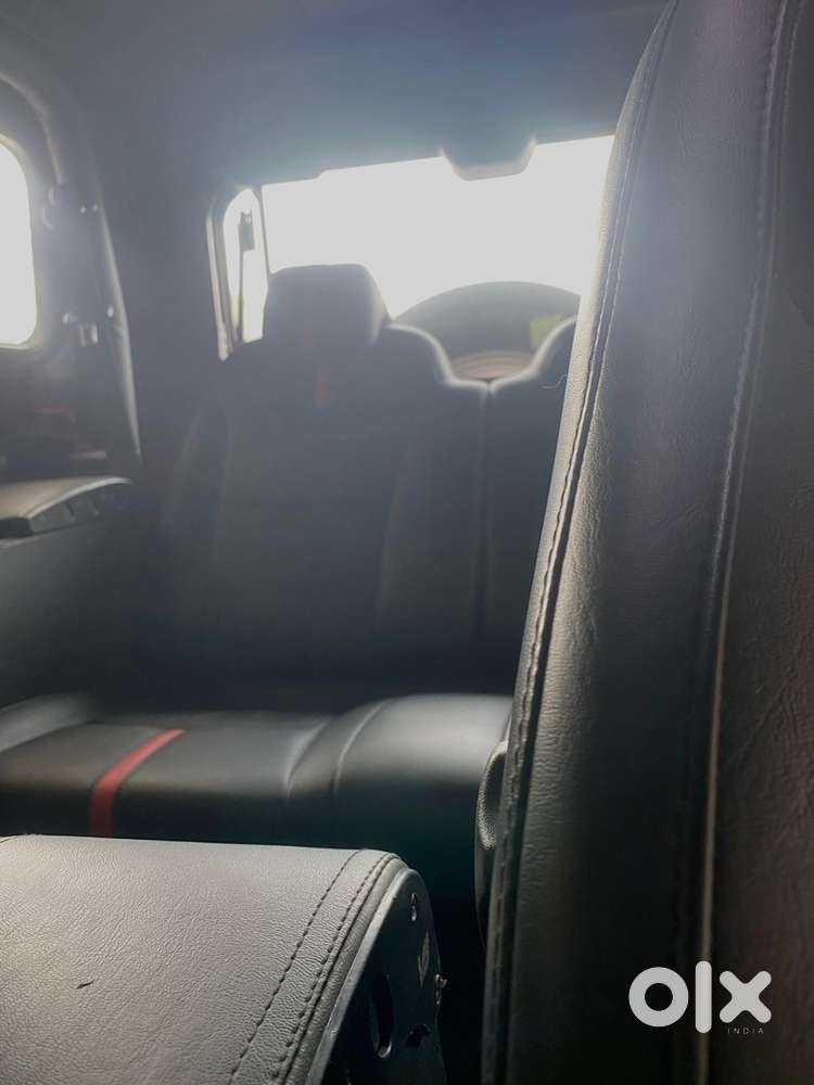 Mahindra Thar Petrol 2021