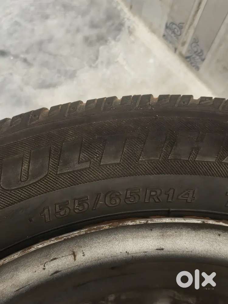 Chevrolet Beat Tire And Jack
