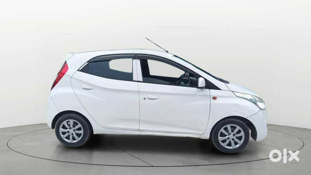 Hyundai Eon Sportz, 2017, Petrol