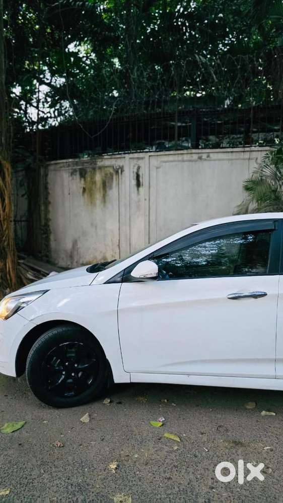 Hyundai Verna 2018 Petrol 60000 Km Driven