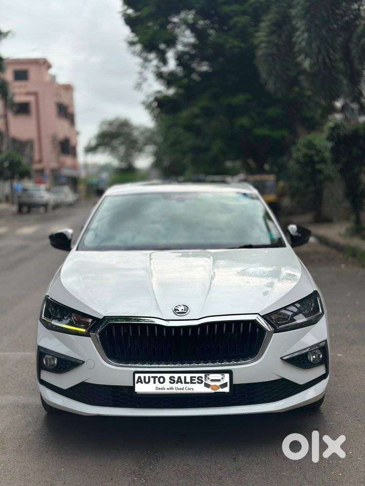 Skoda Slavia, 2022, Petrol