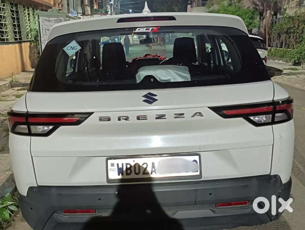 Maruti Suzuki Brezza 2023 Cng & Hybrids 10679 Km Driven