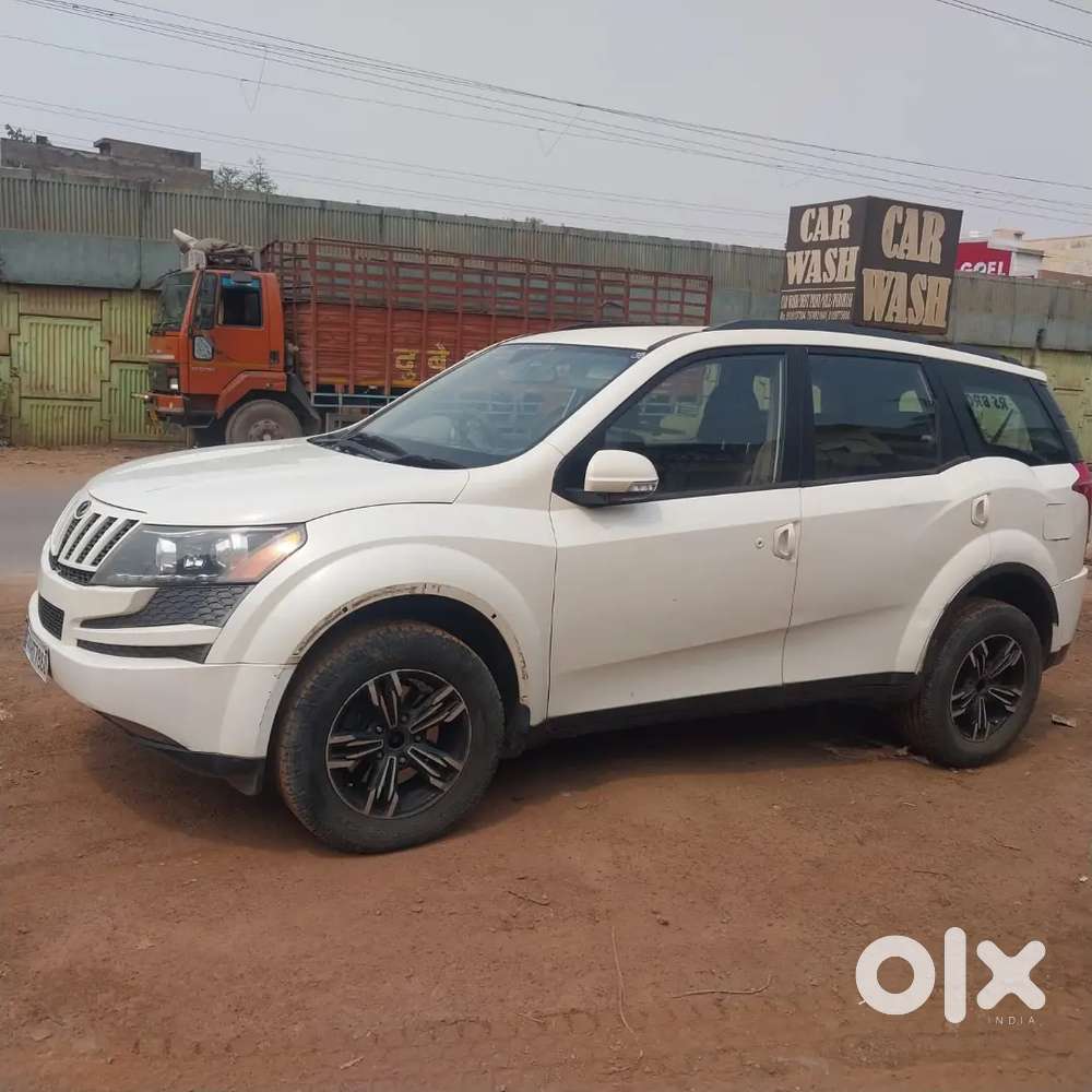 Mahindra Xuv500 2015 Diesel 99000 Km Driven