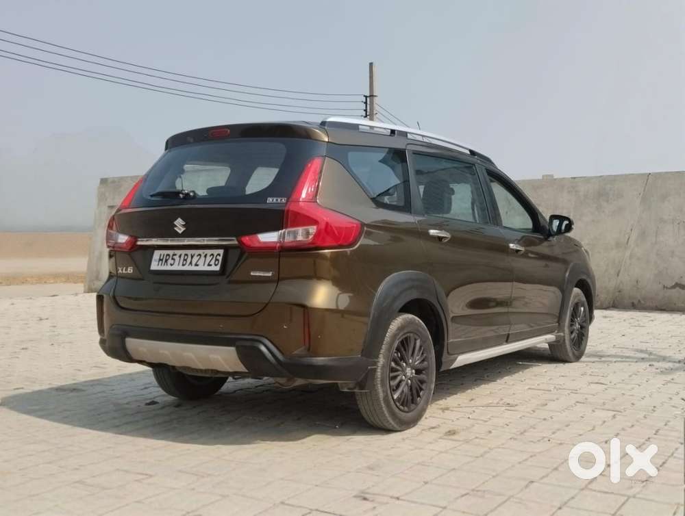 Maruti Suzuki Xl6 1.5 Alpha At, 2019, Petrol