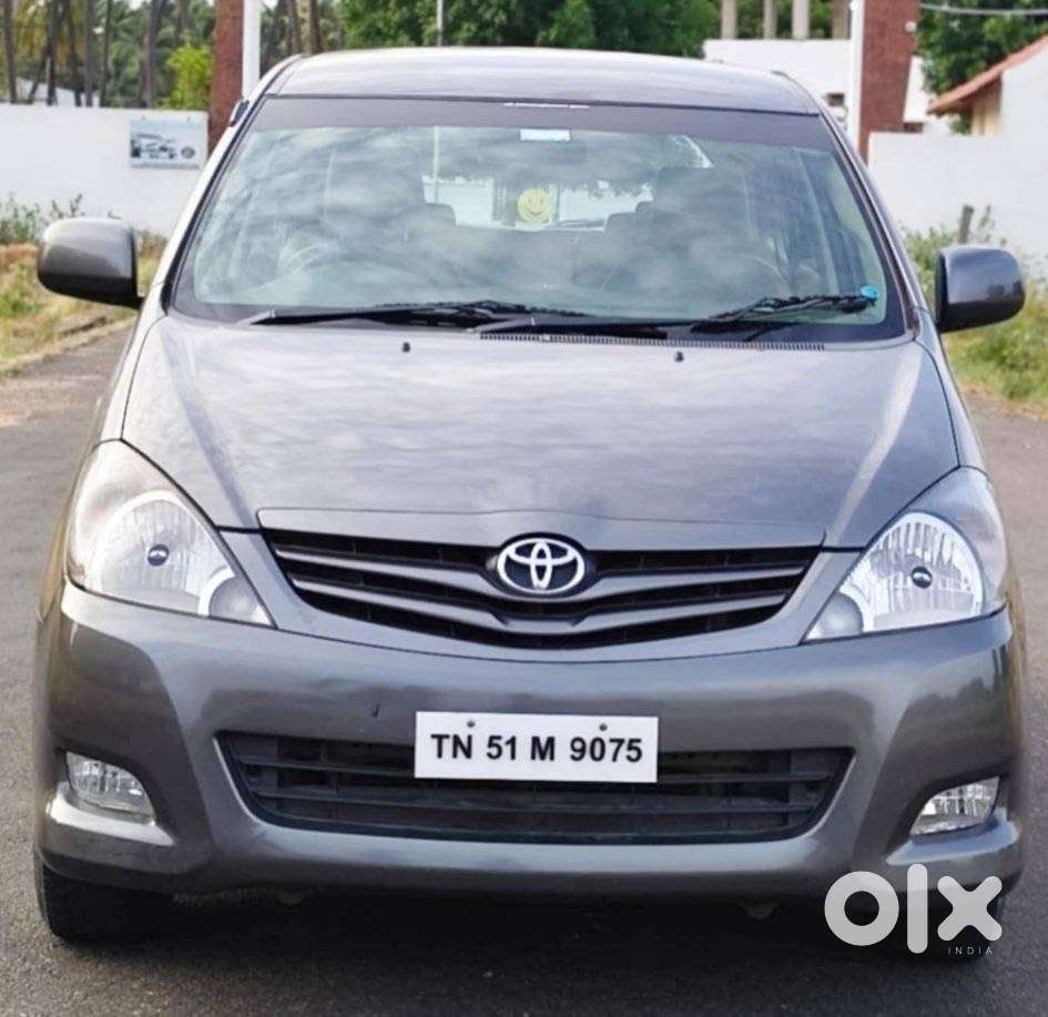 Toyota Innova 2.5 G (diesel) 7 Seater, 2011, Diesel